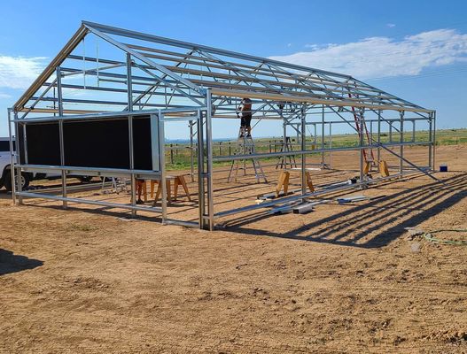80.000kg Package Gross Weight Glass Greenhouse with Hydroponics and Shipping Cost